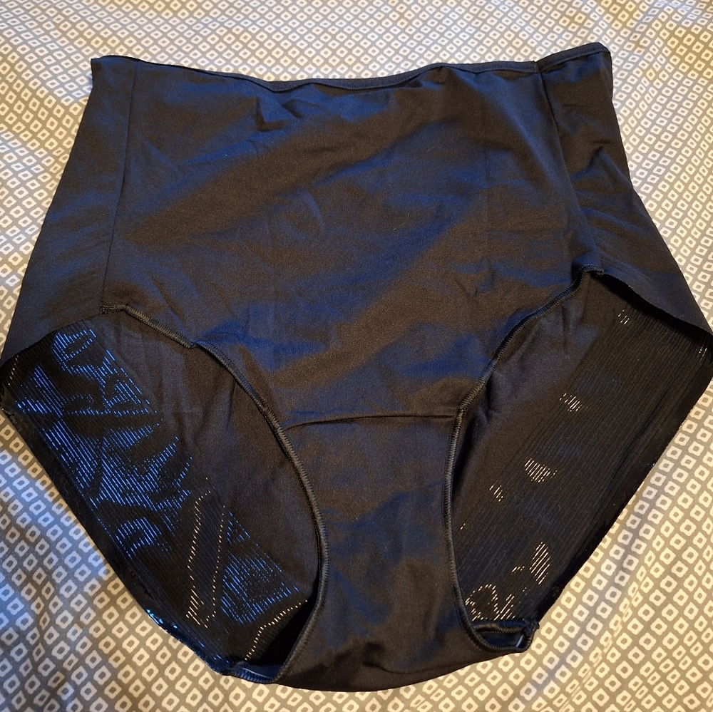 Black, Soma vanishing edge micro modern brief size XL